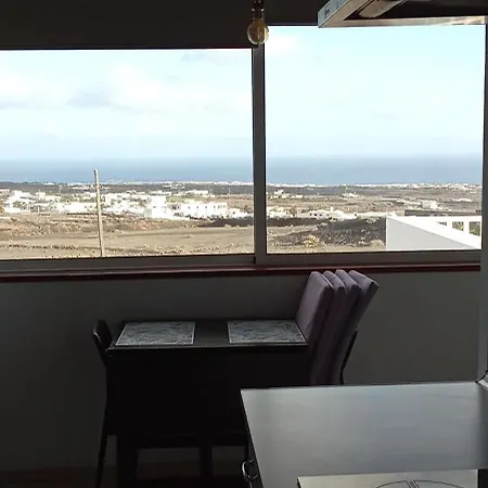 Апартаменты Limon Тиас